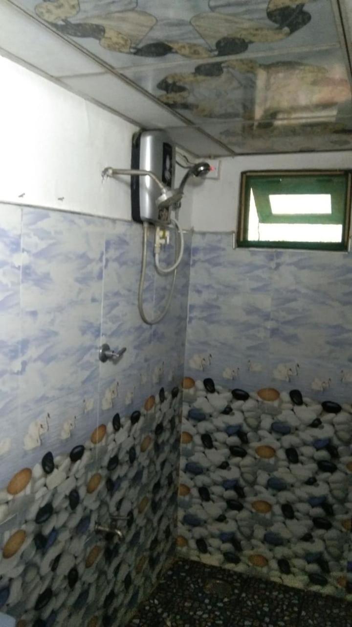 Ella Kumi Hostel Ngoại thất bức ảnh